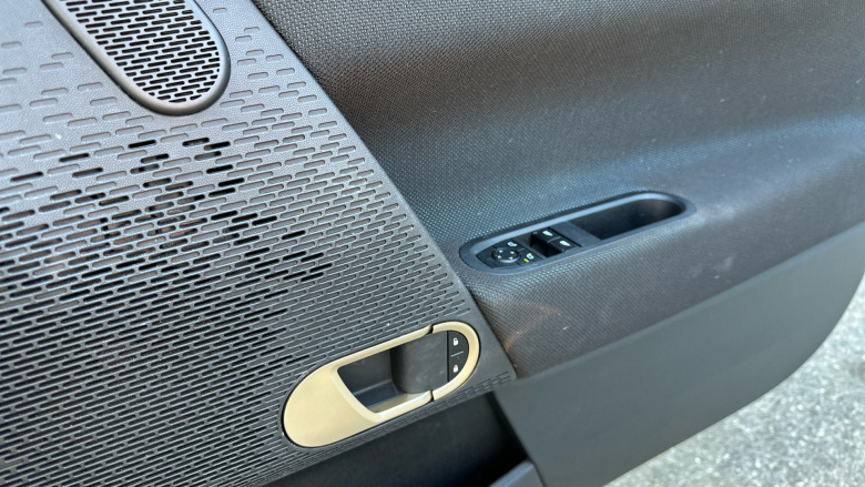 MINI Cooper 135kW E Classic 41kWh 3dr Auto Electric Hatchback